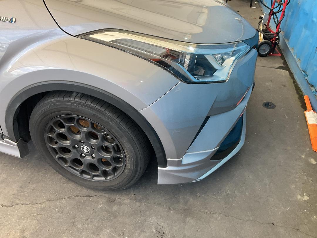 Photo '4' of Toyota C-HR