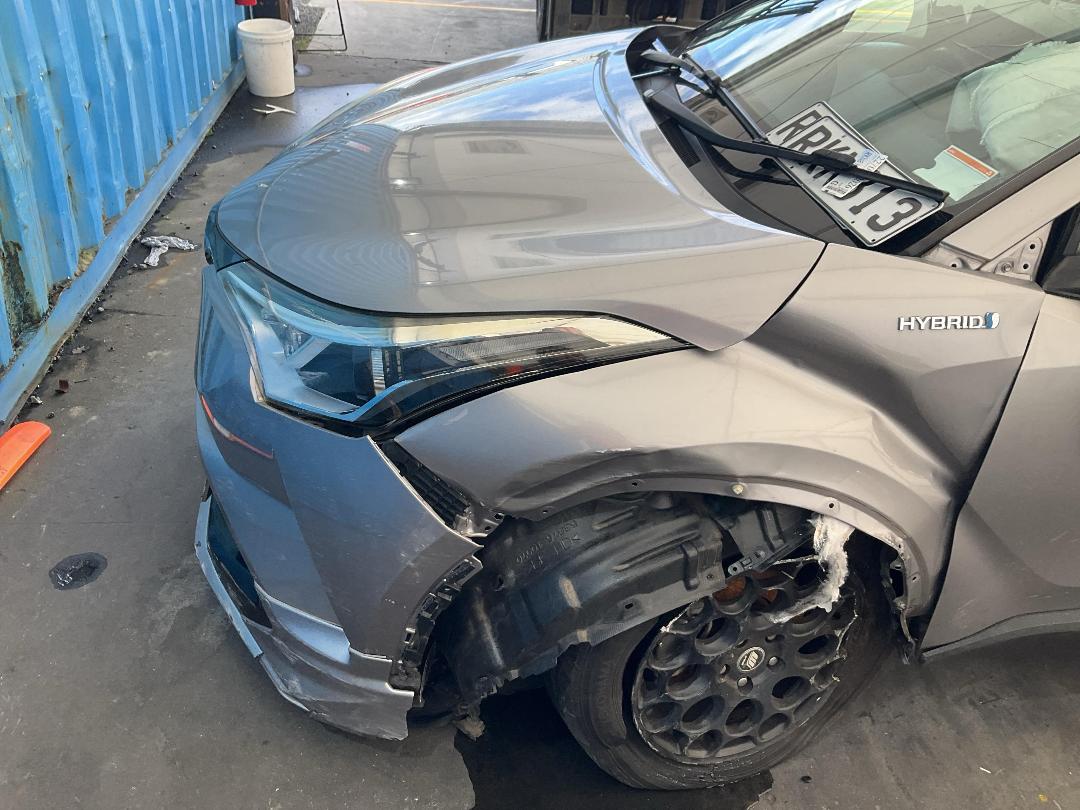 Photo '7' of Toyota C-HR