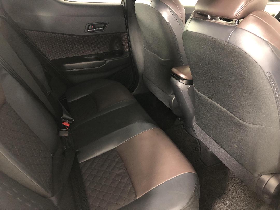 Photo '20' of Toyota C-HR