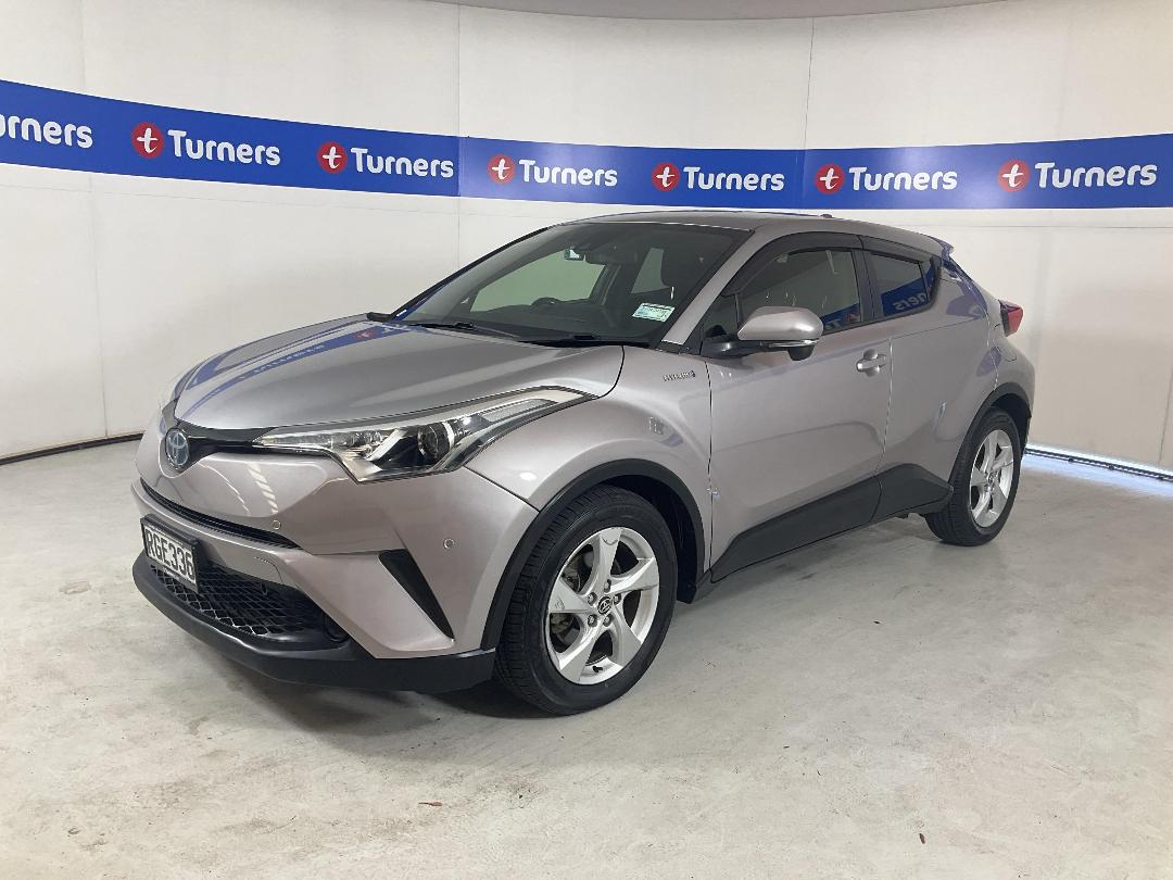 Photo '4' of Toyota C-HR
