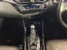 Thumbnail '18' of Toyota C-HR