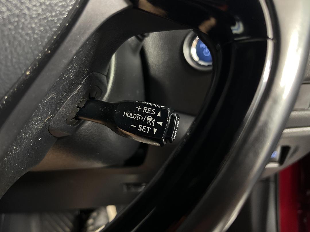 Photo '25' of Toyota C-HR