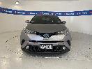 Thumbnail '2' of Toyota C-HR