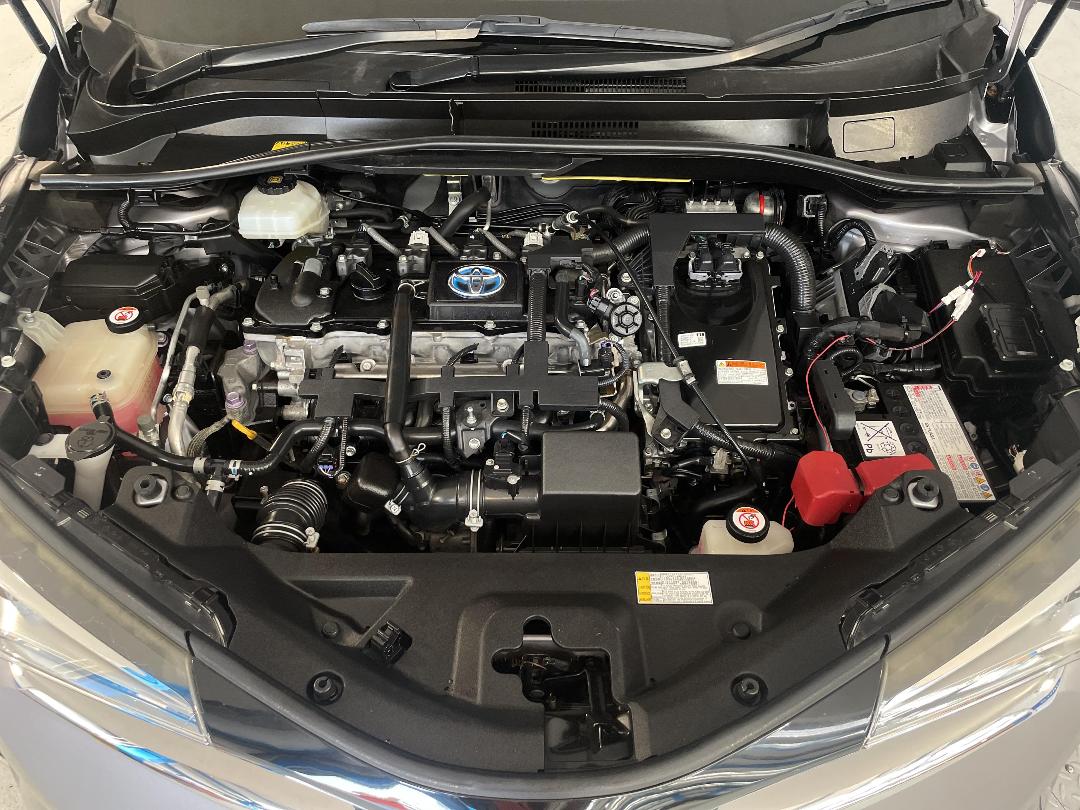 Photo '13' of Toyota C-HR Photo '13' of Toyota C-HR