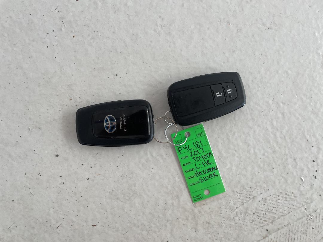 Photo '22' of Toyota C-HR Photo '22' of Toyota C-HR