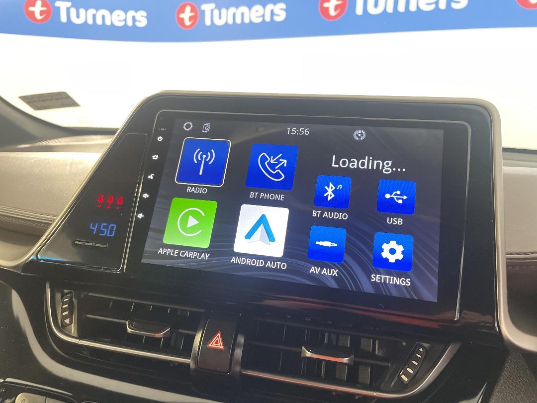 Photo '28' of Toyota C-HR Photo '28' of Toyota C-HR