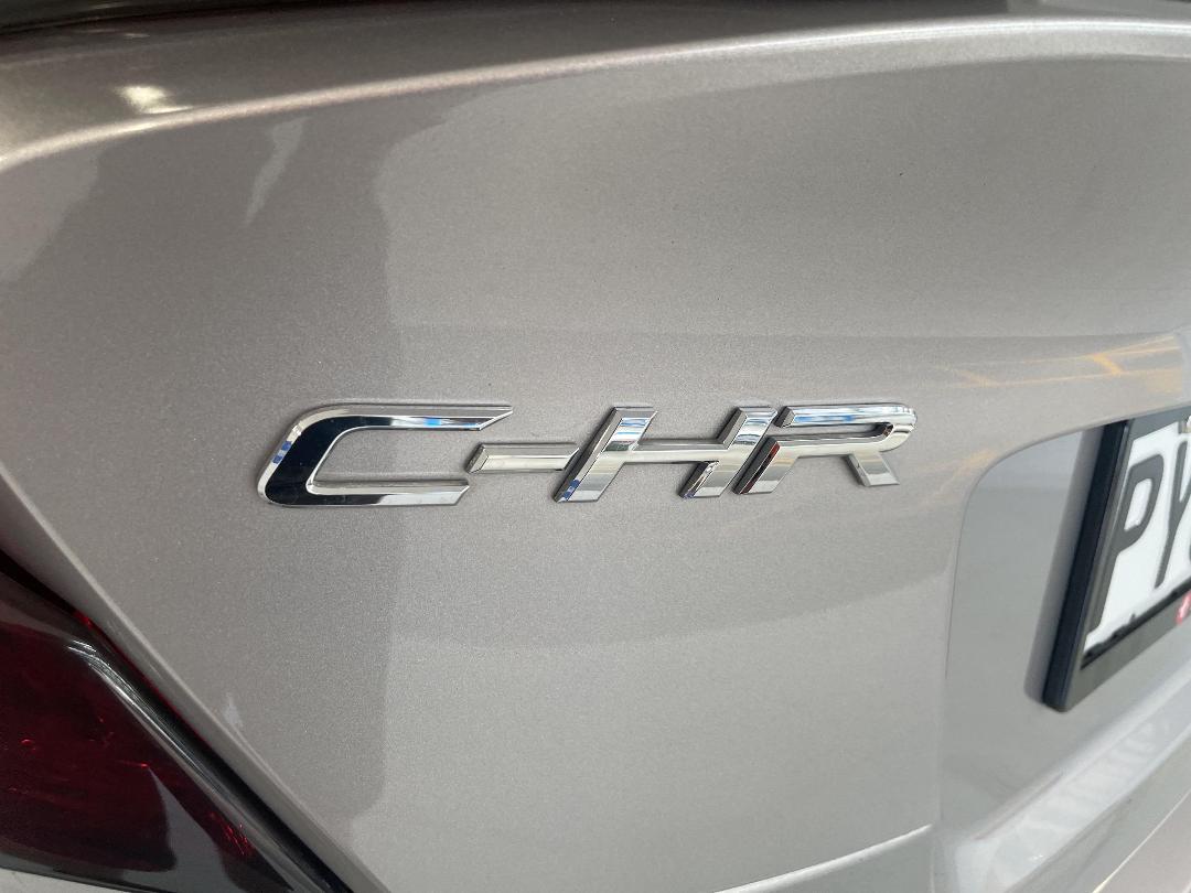 Photo '35' of Toyota C-HR Photo '35' of Toyota C-HR