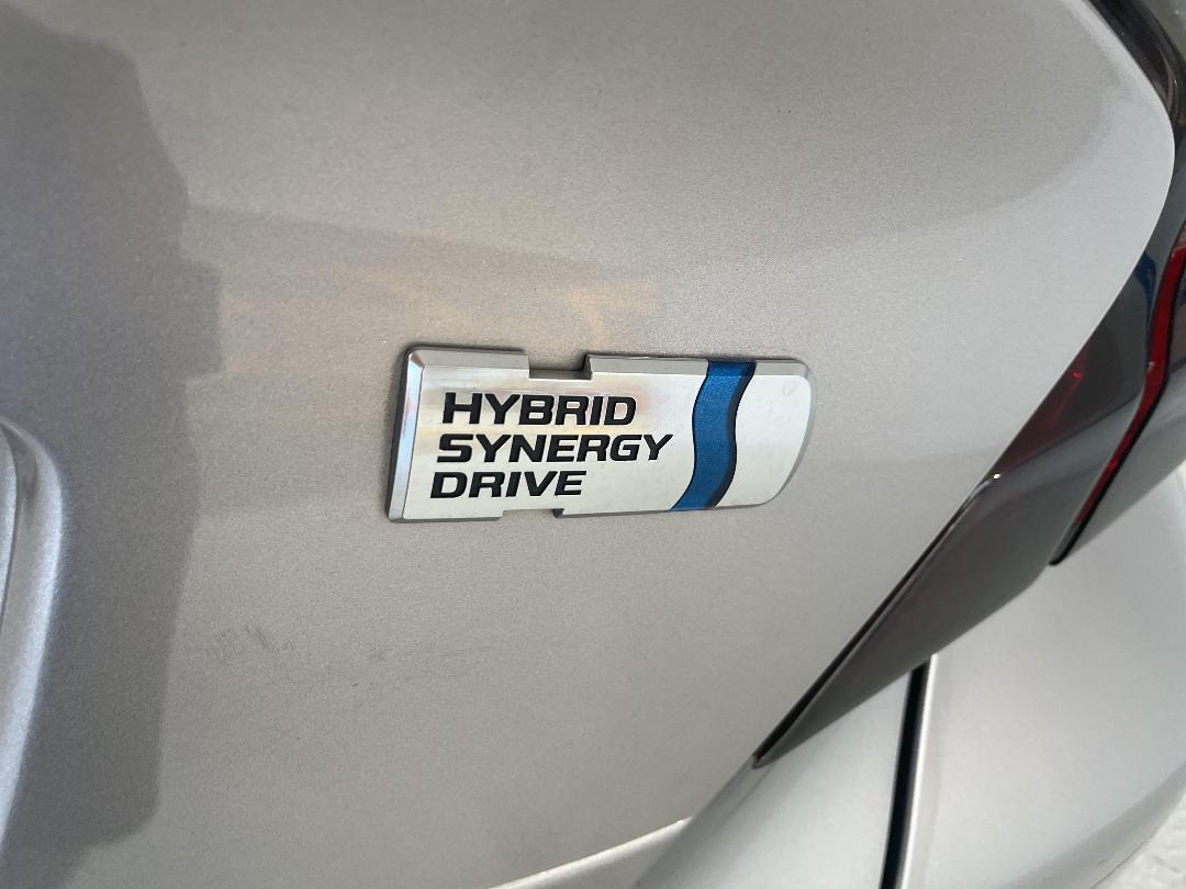 Photo '36' of Toyota C-HR Photo '36' of Toyota C-HR