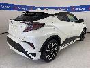 Thumbnail '7' of Toyota C-HR