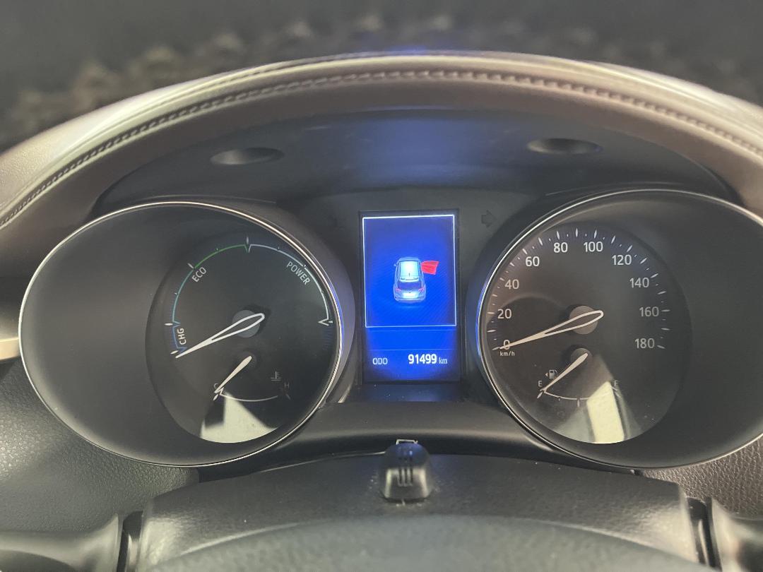 Photo '21' of Toyota C-HR