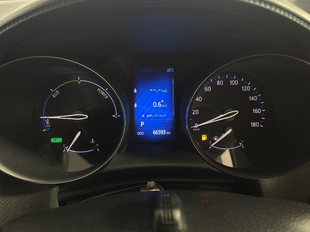 Photo '21' of Toyota C-HR