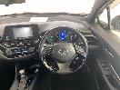 Thumbnail '25' of Toyota C-HR