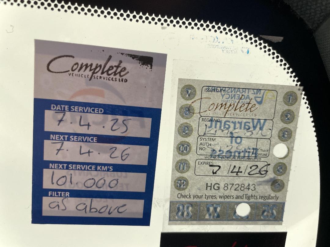 Photo '34' of Toyota C-HR