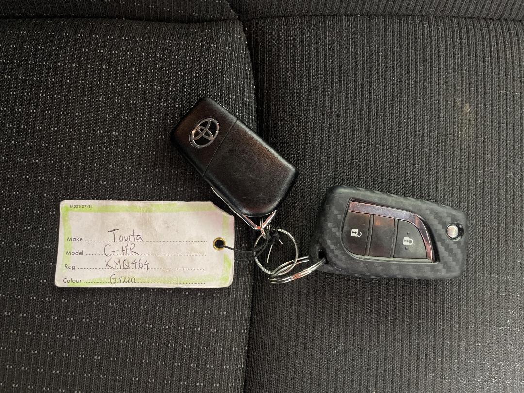 Photo '22' of Toyota C-HR Photo '22' of Toyota C-HR