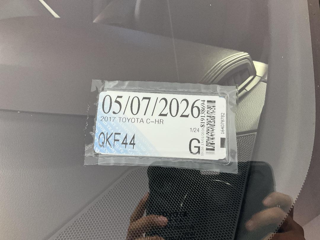 Photo '25' of Toyota C-HR