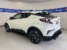 Thumbnail '5' of Toyota C-HR