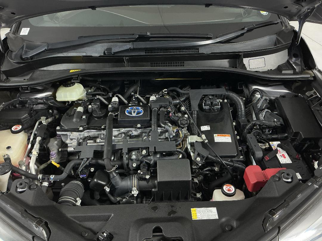 Photo '13' of Toyota C-HR Photo '13' of Toyota C-HR