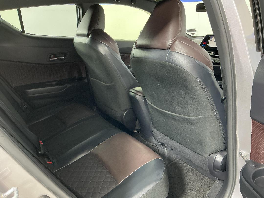 Photo '20' of Toyota C-HR Photo '20' of Toyota C-HR