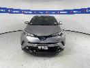 Thumbnail '2' of Toyota C-HR