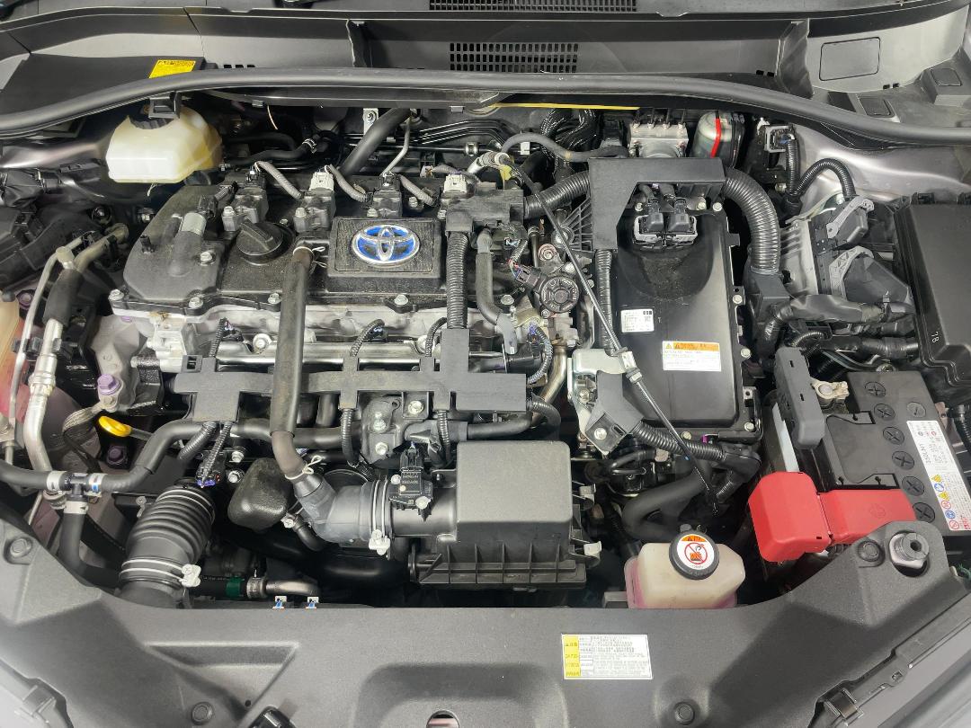 Photo '13' of Toyota C-HR Photo '13' of Toyota C-HR