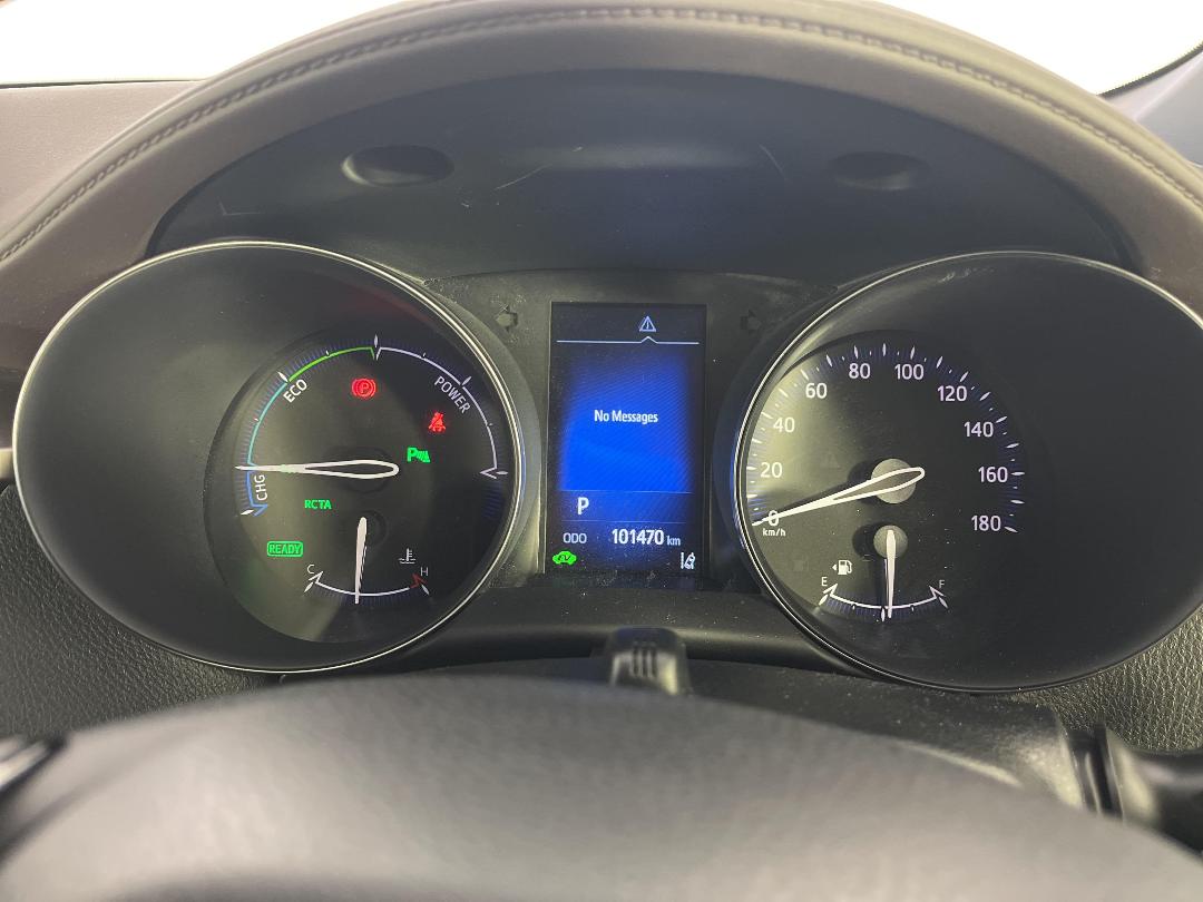 Photo '21' of Toyota C-HR