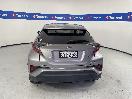 Thumbnail '6' of Toyota C-HR