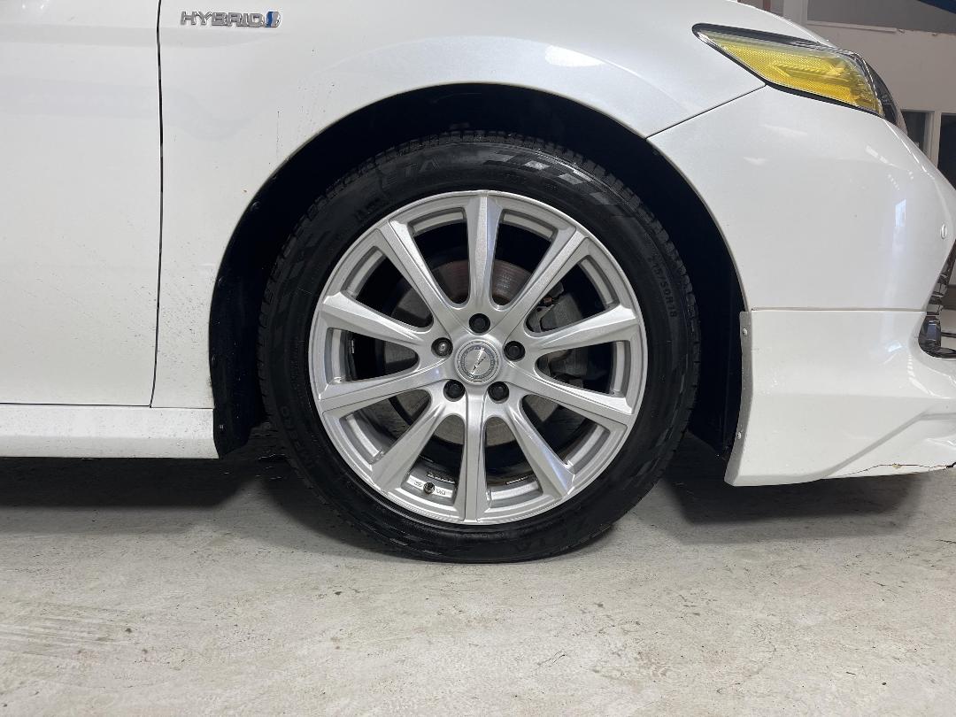 Photo '9' of Toyota Camry Photo '9' of Toyota Camry