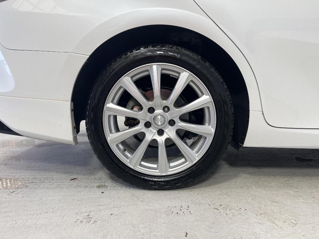 Photo '12' of Toyota Camry Photo '12' of Toyota Camry