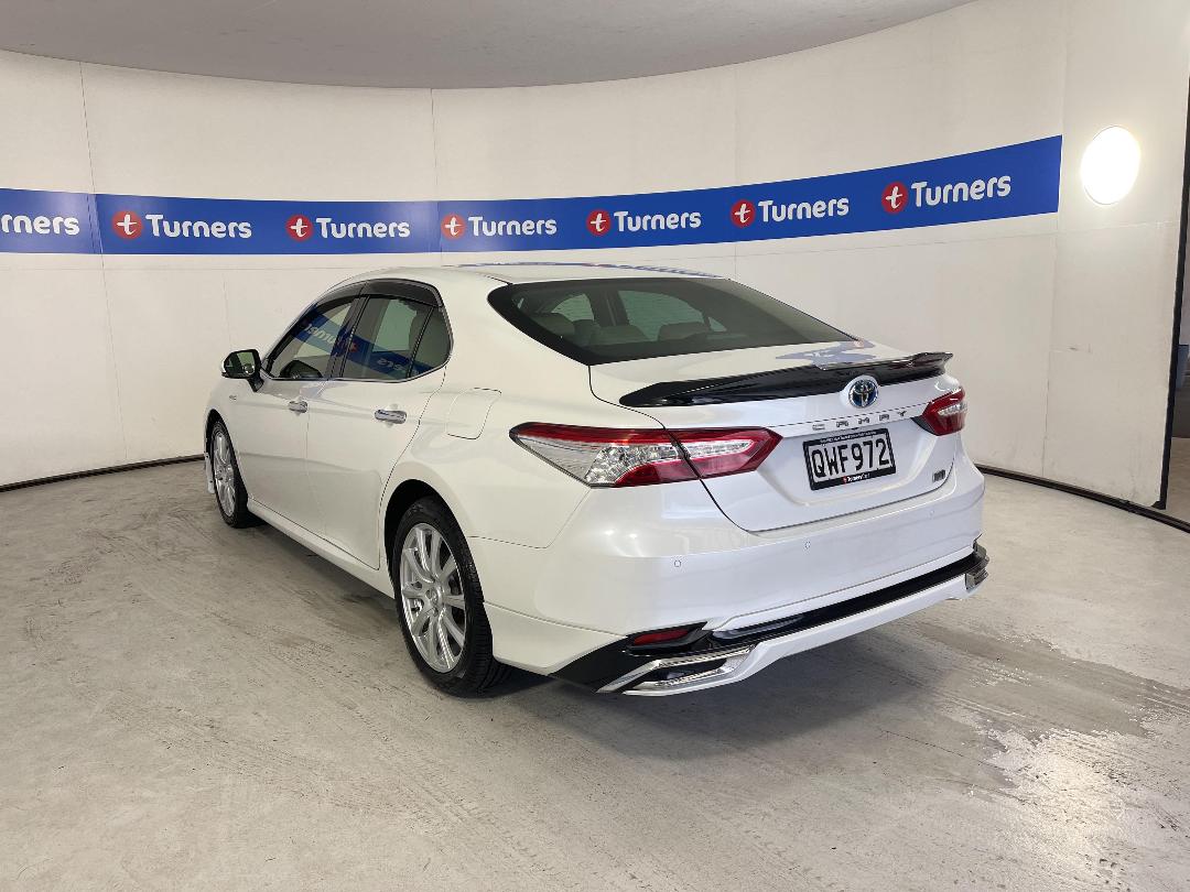 Photo '5' of Toyota Camry Photo '5' of Toyota Camry