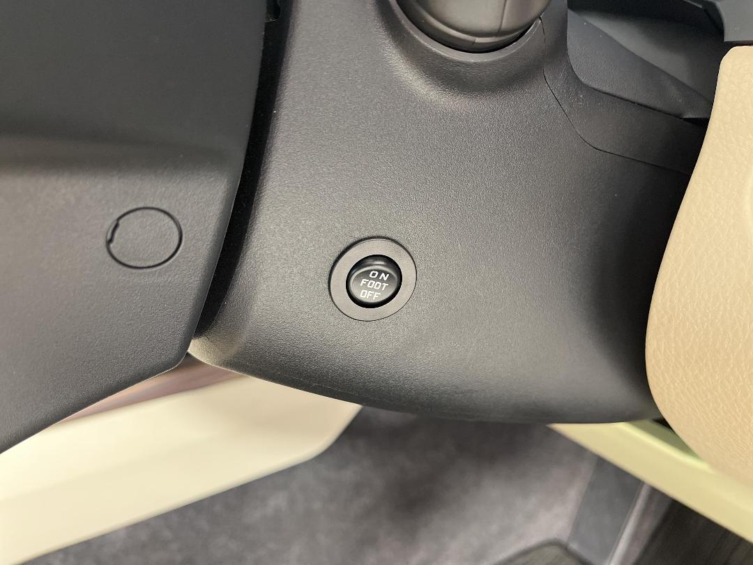 Photo '28' of Toyota Camry Photo '28' of Toyota Camry