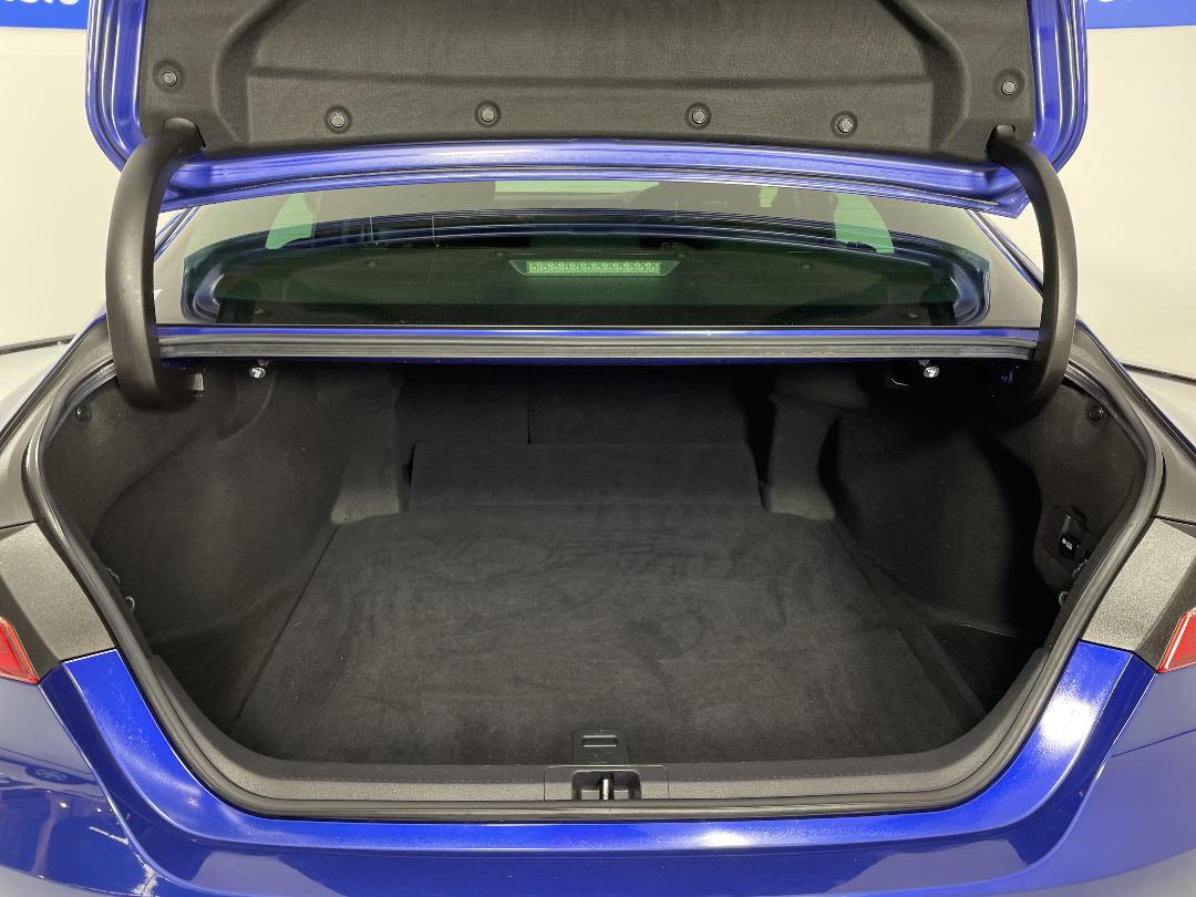 Photo '14' of Toyota Camry Photo '14' of Toyota Camry