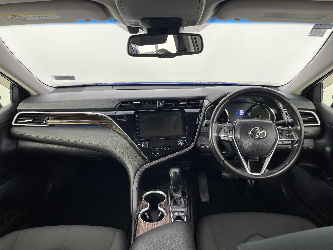 Photo '17' of Toyota Camry Photo '17' of Toyota Camry