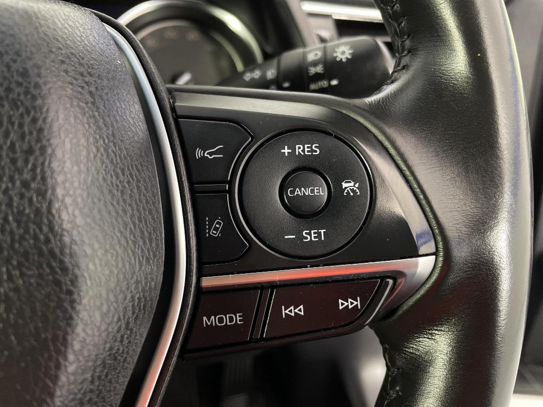 Photo '25' of Toyota Camry Photo '25' of Toyota Camry