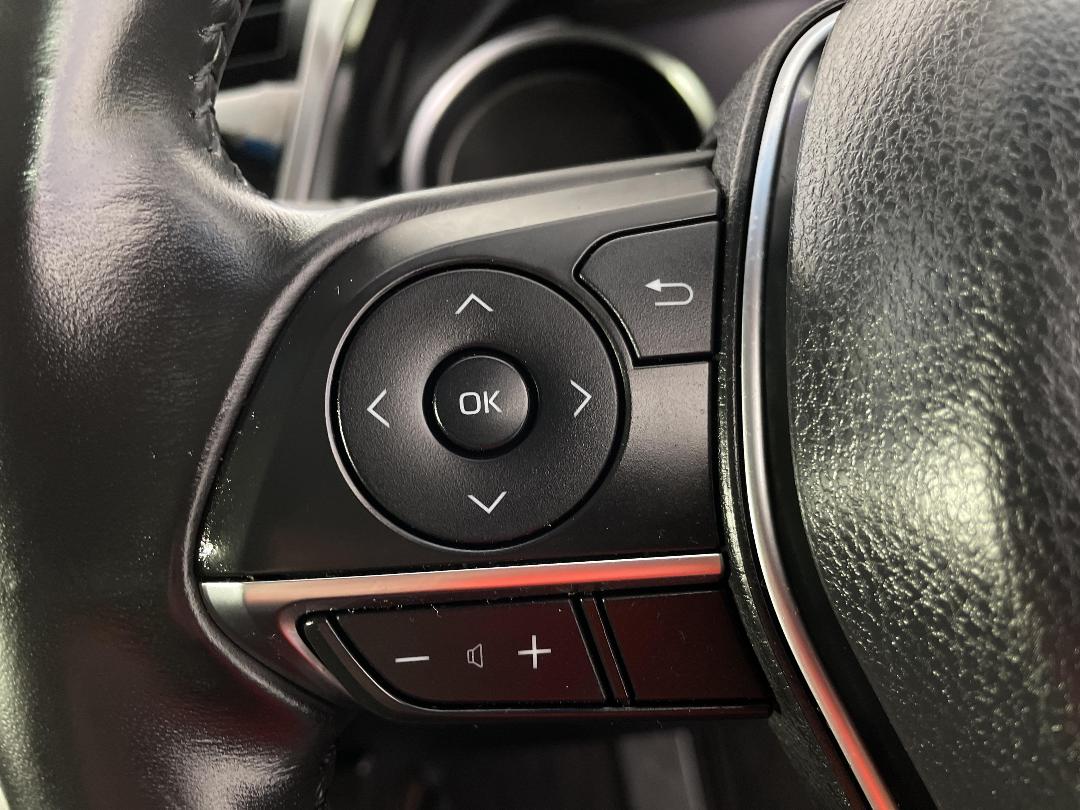 Photo '26' of Toyota Camry Photo '26' of Toyota Camry