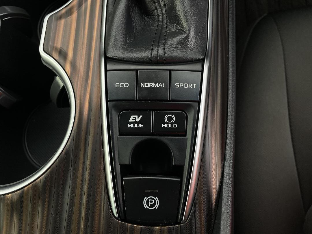 Photo '27' of Toyota Camry Photo '27' of Toyota Camry