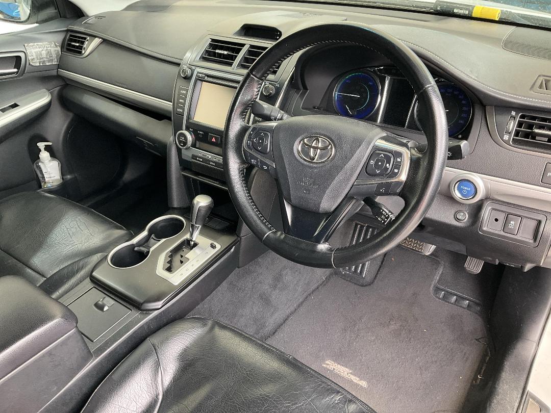 Photo '22' of Toyota Camry Atara S