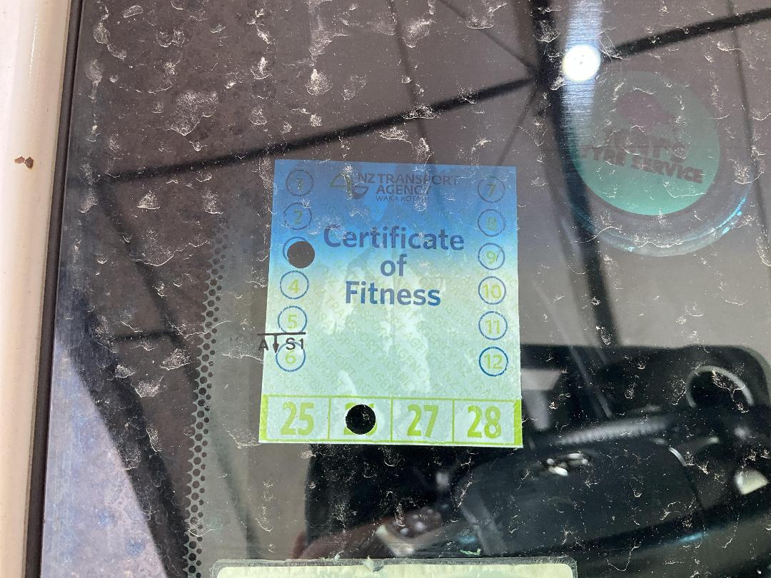 Photo '31' of Toyota Camry Atara S