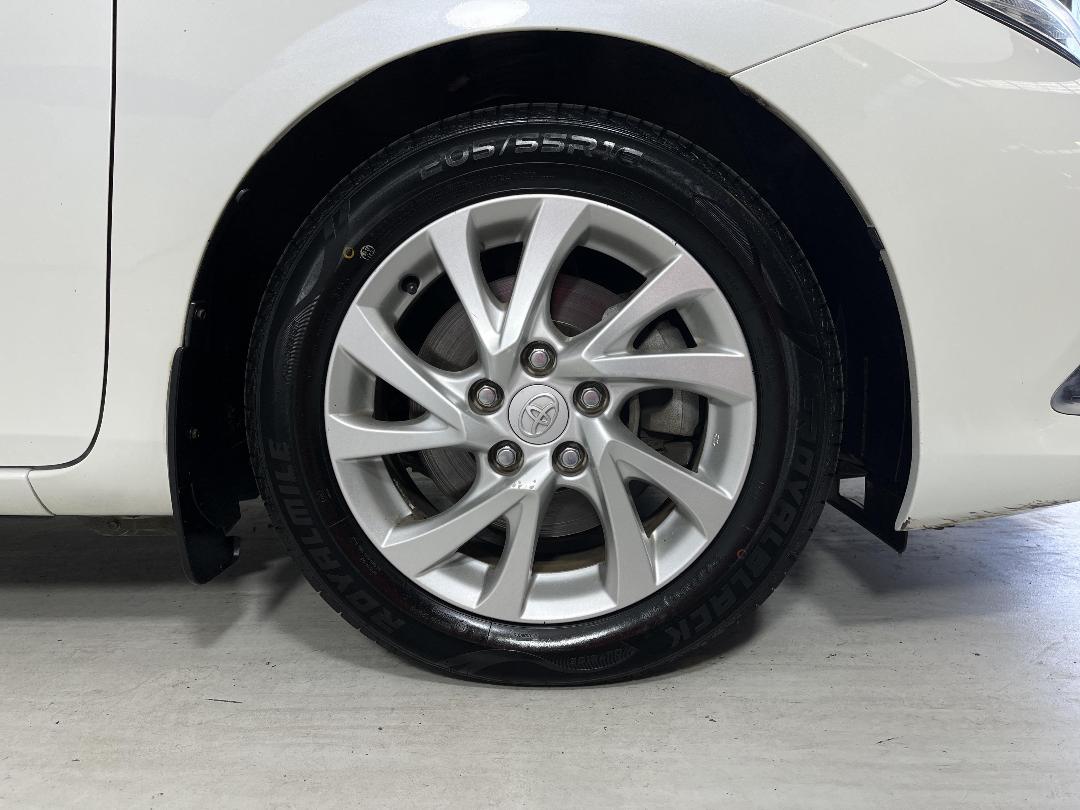 Photo '9' of Toyota Corolla