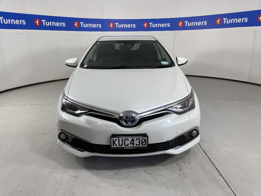 Photo '2' of Toyota Corolla Photo '2' of Toyota Corolla