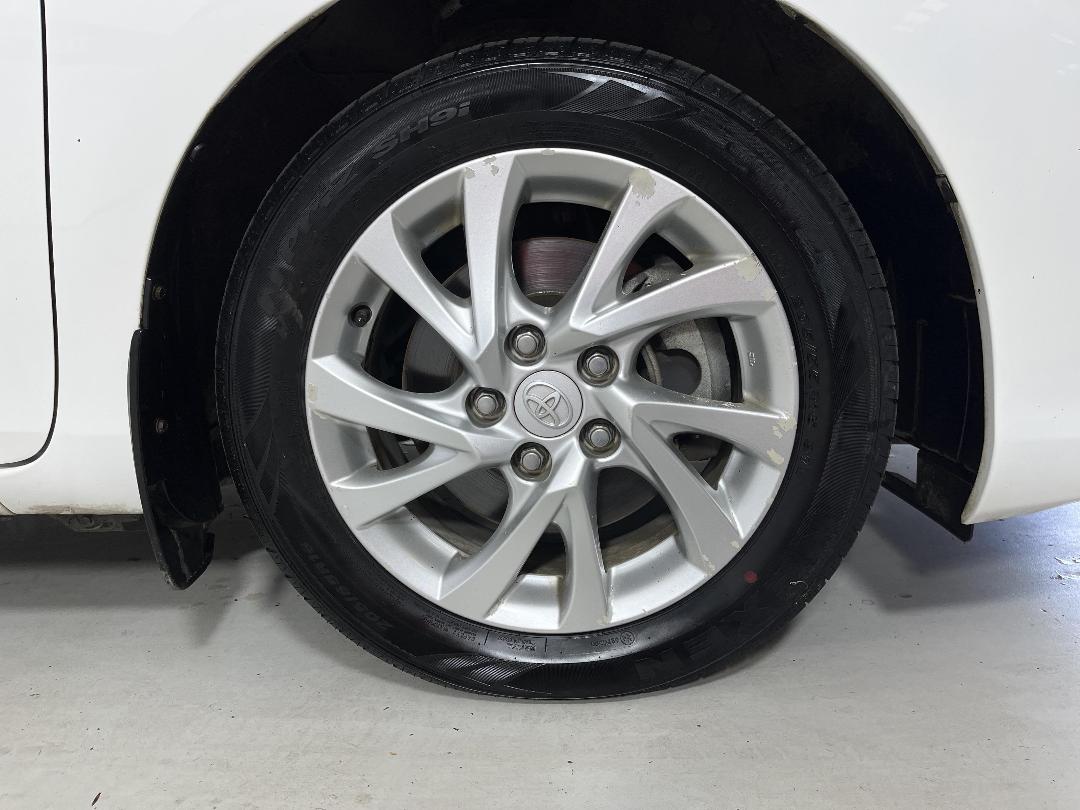 Photo '9' of Toyota Corolla