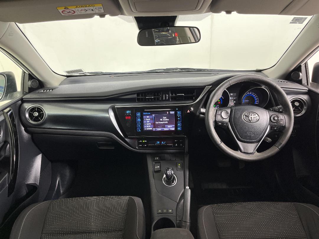 Photo '17' of Toyota Corolla