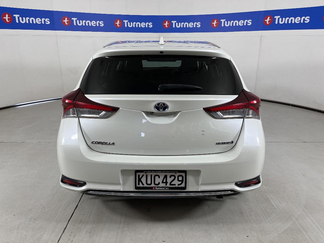 Photo '6' of Toyota Corolla