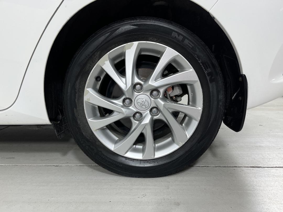 Photo '11' of Toyota Corolla Photo '11' of Toyota Corolla