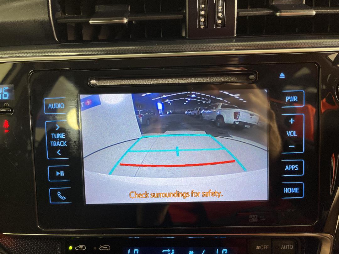 Photo '28' of Toyota Corolla Photo '28' of Toyota Corolla