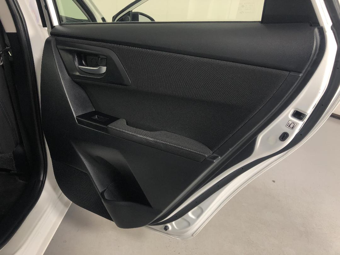 Photo '19' of Toyota Corolla