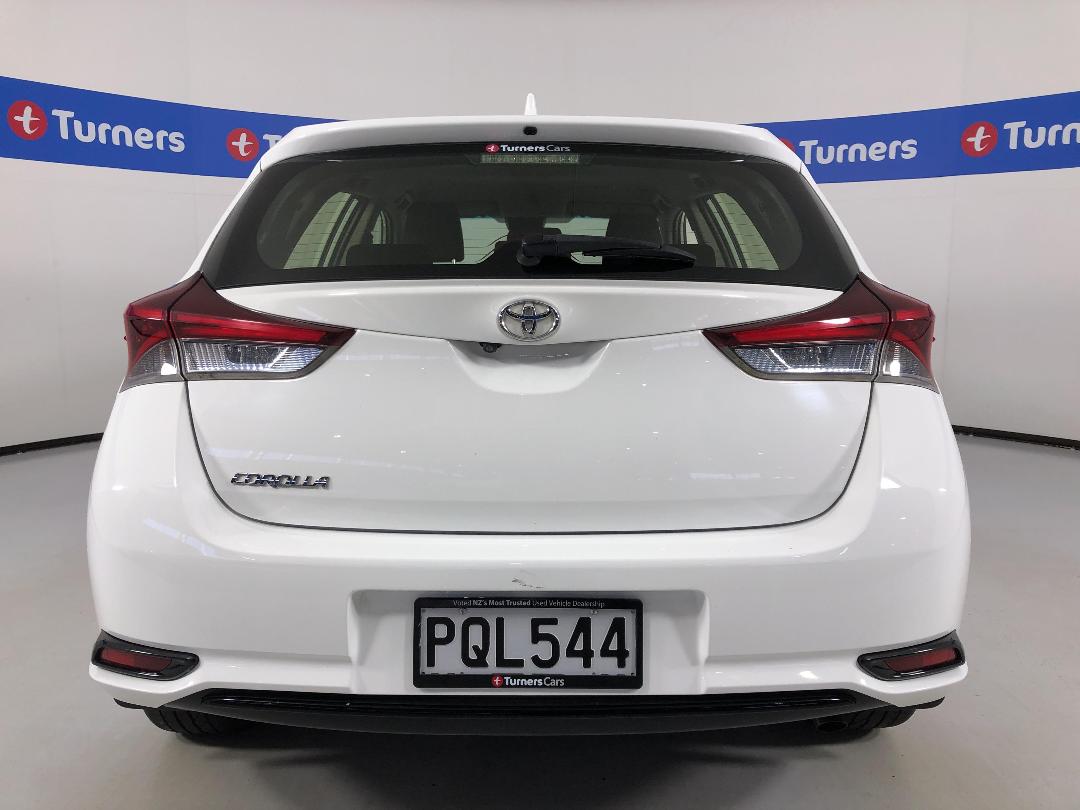 Photo '6' of Toyota Corolla