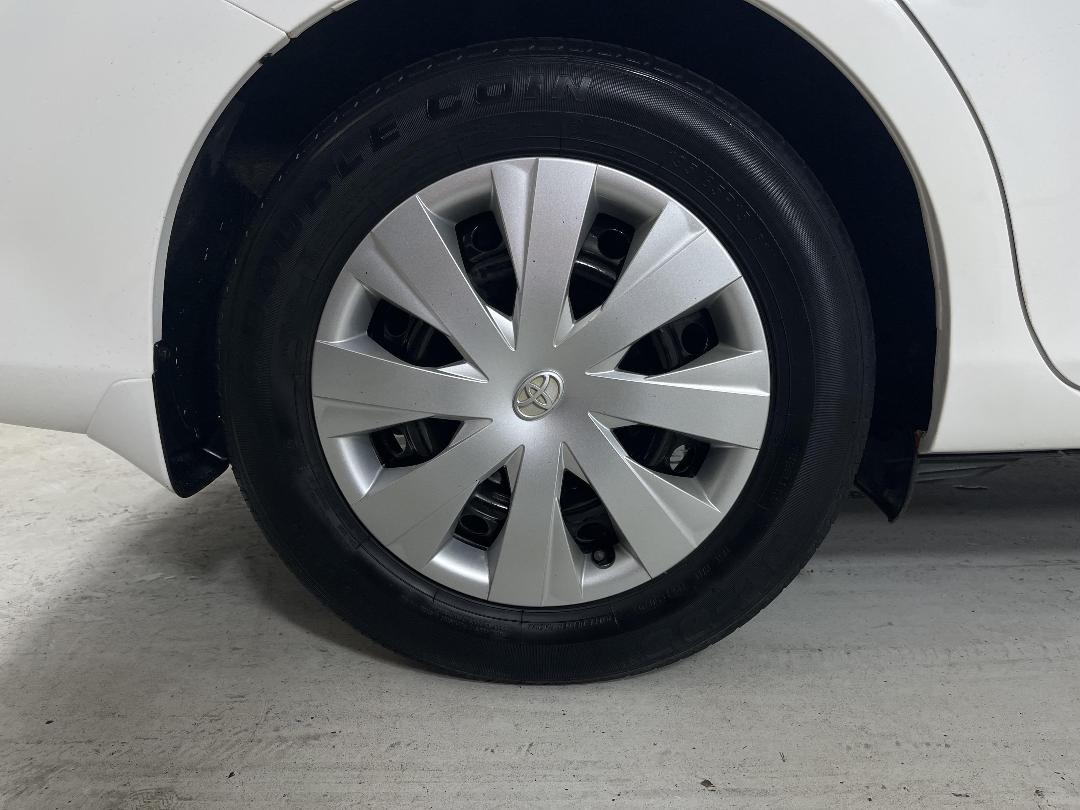 Photo '12' of Toyota Corolla