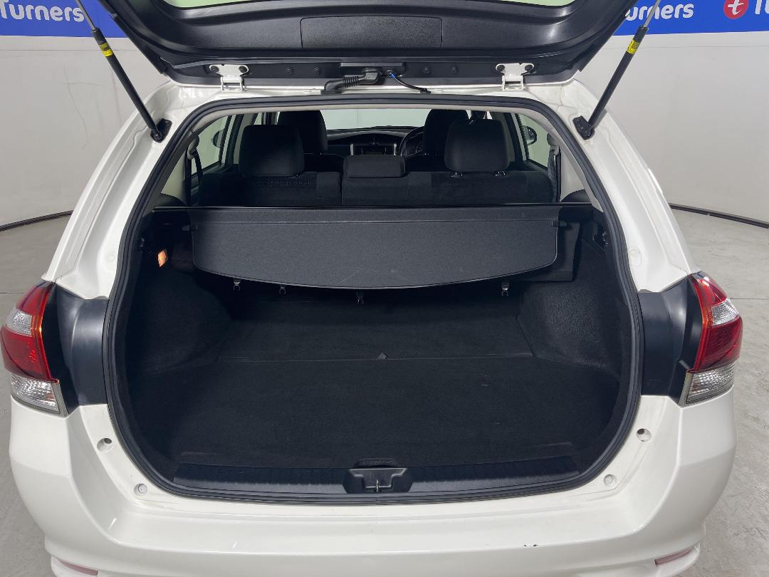 Photo '14' of Toyota Corolla