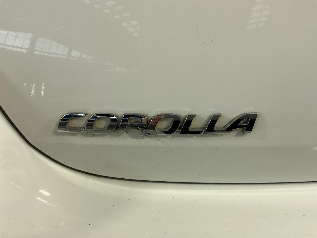 Photo '26' of Toyota Corolla GX Photo '26' of Toyota Corolla GX