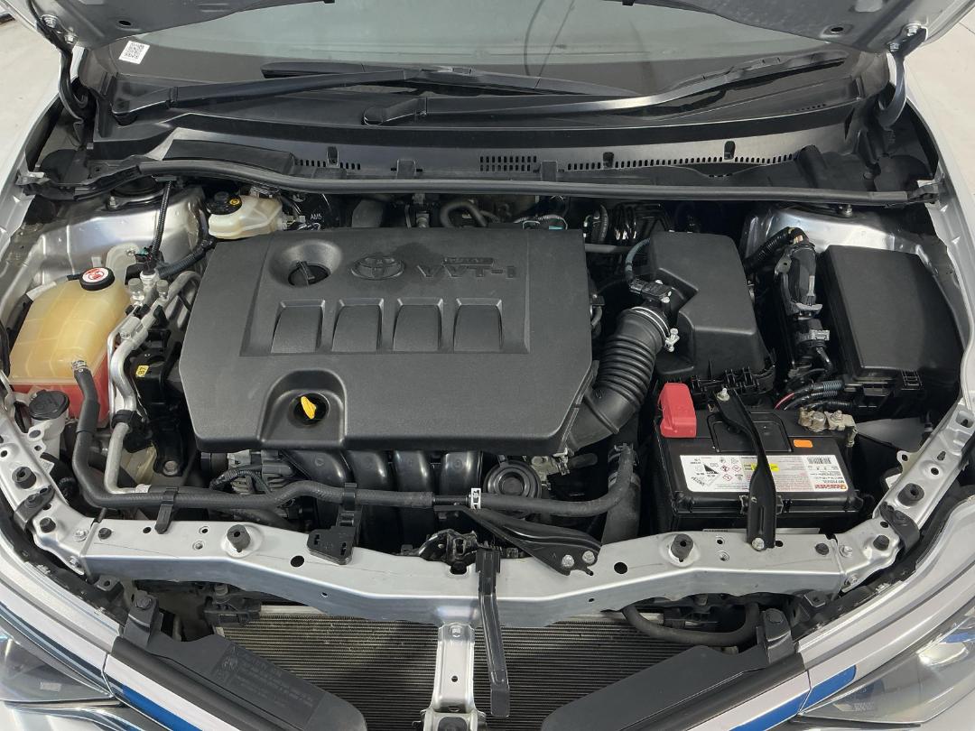 Photo '13' of Toyota Corolla